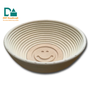 Panier à pain rond en rotin sur mesure, blanc, avec base en bois, écologique, avec doublure, pour la cuisine - Product Image 3