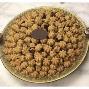 Plateau de bonbons sucrés au design de luxe Plateau ou plateau en métal rond de la plus haute qualité Porte-desserts pour les fêtes de mariage Prix le plus bas - Product Image 1