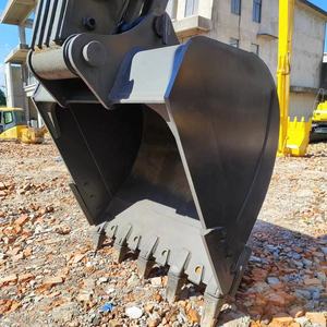 Pelle hydraulique sur chenilles VOLVO EC480DL 2018 Modèle 2M³ Capacité du godet 48000kg Poids en ordre de marche Bonne condition à vendre - Product Image 4