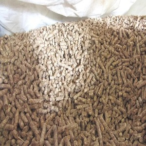 Venta al por mayor de pellets de madera de primera calidad respetuosos con el medio ambiente, pellets de madera de primera calidad para calentar casas, todos los pellets naturales baratos - Product Image 3