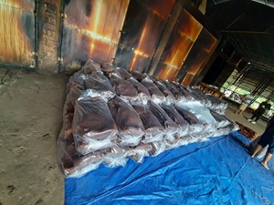 Chất lượng cao cao su tự nhiên <span class=keywords><strong>RSS</strong></span> 3 nguyên liệu Việt Nam cung cấp gân hun khói tấm - Product Image 4