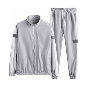 Conjunto Deportivo Premium de 2 Piezas con Capucha, Chaqueta Cortavientos y Pantalones con Cordón, Impresión de Logotipo Personalizado, Ropa Deportiva Casual - Product Image 1