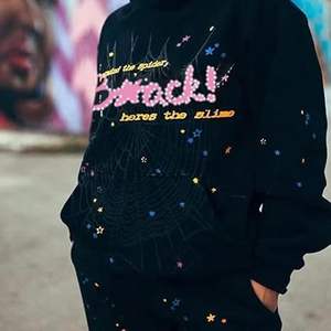 เสื้อฮู้ดดี้ Spider รุ่น 1.1 สีชมพู-ดำ-เทา จากคลังสินค้าในสหรัฐอเมริกา ปี 2026 Fresh Drop ของผู้ขายหมายเลข 1 - Product Image 2