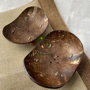 COCONUT SHELL CARVED SOAP HOLDER ECO FRIENDLY SOAP HOLDER HIGH QUALITY HOTEL <b>DECORATION</b> RESORT <b>DECORATION</b> - Product Image 1