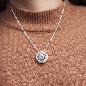 Collar de Cadena con Dije Circular Hecho a Mano con Circonita Cúbica y Diamantes de Plata de Ley 925 para Mujer - Product Image 6