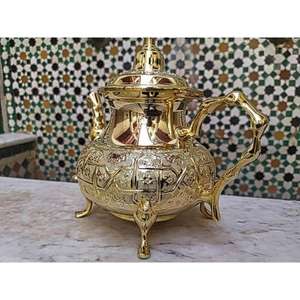 Théière en laiton indien design traditionnel Premium pour servir le thé et la maison théière en laiton fini poli doré - Product Image 5