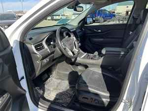 รถ SUV ยี่ห้อ GMC รุ่น Acadia SLt Turbo AWD ปี 2020 ภายในหุ้มหนัง แต่งขอบสีอ่อน - Product Image 4