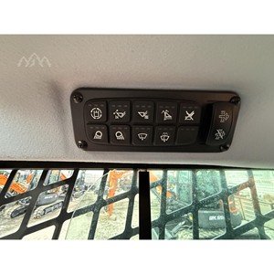 Nouvelle pompe principale DEVELON DTL35 2026 pour les industries de la construction et des excavateurs - Product Image 1