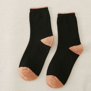 Calcetines ODM de algodón de alta calidad para hombre y mujer, calcetines absorbentes de sudor, coloridos, contraste de tacón, uso diario informal, personalizados al por mayor - Product Image 3