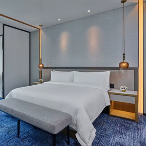 Fabricant de meubles sur mesure pour hôtels St. Regis, solution tout-en-un pour les meubles de chambre d'hôtel - Product Image 1