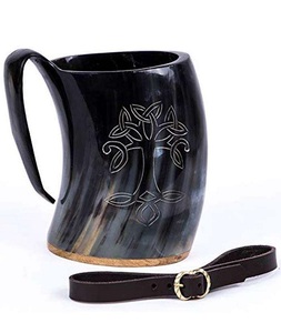 Tasse en corne de buffle durable Artisanat poli pour la décoration de la maison Chope Tasse en corne à boire médiévale - Product Image 1