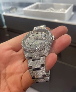 VVS LAB Luxury 42MM Bracelet en acier inoxydable Montre à quartz automatique Full Ice Diamond White Tone pour Swiss Design Antiquity Movement - Product Image 3