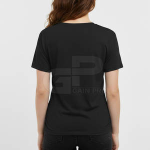 T-shirt « Proud Mom » pour la fête des mères avec impression de haute qualité, tissu confortable et idée cadeau parfaite pour elle - Product Image 4