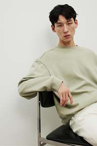 Sweat-shirt coupe ample pour homme en coton et poly, tissu fade, vert pistache, manches longues, col rond bordé de côtes, T-shirt à épaules tombantes - Product Image 5