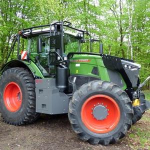 Tractores agrícolas Fendt 140 HP Alta calidad Usados y nuevos a la venta Compre ahora a precio barato En stock Entrega rápida disponible - Product Image 3