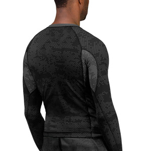 Service OEM Vêtements de Fitness pour Hommes Rash Guard Conceptions de Sublimation Personnalisées Rash Guard Ventes entières Bon marché Rashguards de haute qualité - Product Image 4