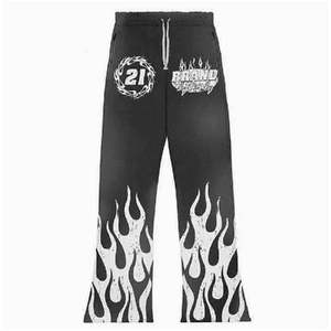 Conjunto de Sudadera con Capucha y Pantalones Acampanados con Lavado Ácido Personalizado, Diseño 3D Efecto Desgastado por el Sol, Chándal de Invierno para Hombre, Ropa Urbana 100% Algodón Cortavientos - Product Image 4