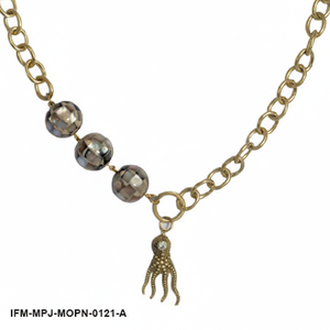 สร้อยคอลูกปัดโมเสกมุกสีทองพร้อมจี้รูปปลาหมึก งานฝีมือสไตล์ทะเล เครื่องประดับโดดเด่นสำหรับผู้หญิง - Product Image 4