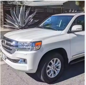 FRESH NEW 2020 T o o t a Land Cruiser Clean Utilisé avec des sièges en cuir à direction gauche - Product Image 1