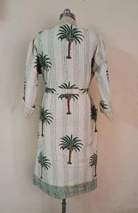 New Arrival Indian Kantha Jacket Handmade Quilted Jacket Long Kantha Robe Womens Winter Jacket - Product Image 4