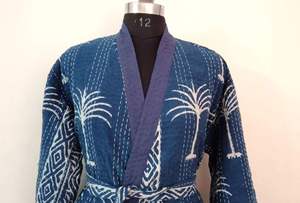 แจ็กเก็ต Kantha อินเดียวินเทจเสื้อคลุมผ้าฝ้ายบุนวมยาวลายดอกไม้ระบายอากาศได้ดีชุดกระโปรงฤดูหนาวเข็มขัดปิด - Product Image 2