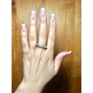 Bague romantique Sunshine Reeves en argent sterling plaqué rhodium, taille 11.25, classique et élégante pour un usage quotidien ou comme cadeau - Product Image 5