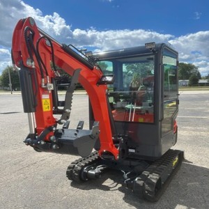 Mini-excavatrices Kubota U20-3 d'occasion certifiées, poids opérationnel de 1000 tonnes, godet de 8 m, pompe hydraulique, roulement, moteur, engrenage, PLC à vendre - Product Image 1