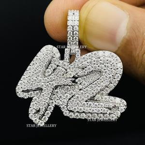 Pendentif Lettre Unisexe Personnalisé en Or 10K Plaqué Or, Sertie de Diamants de Laboratoire, Style Hip Hop Chrétien, Coupe Ronde Brillante - Product Image 2