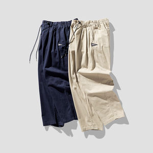 กางเกงขายส่งผ้าแคนวาสคุณภาพพรีเมียม น้ำหนักเบา ทรงตรง สไตล์ลำลองสำหรับผู้ชาย ระบายอากาศดี แฟชั่นแนวสตรีท พร้อมบริการสกรีนโลโก้และออกแบบ OEM - Product Image 3
