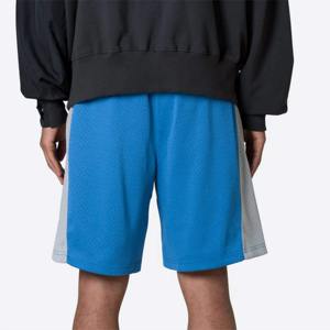 Pantalones Cortos Deportivos Personalizados de Malla para Hombre de Alta Calidad - Transpirables y Duraderos, Ideales para el Gimnasio y las Sesiones de Entrenamiento - Product Image 5