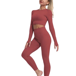 Fabricant en gros Ensemble de yoga personnalisé Vêtements de sport sans couture pour femmes Vêtements de sport Soutien-gorge de sport et leggings - Product Image 3