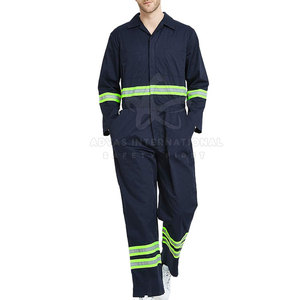 Ensemble respirant et léger en polyester 100% de haute qualité pour les travaux lourds avec tissu durable et boucles pour outils - Product Image 1