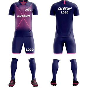 Vente en gros d'uniformes de football pour adultes sur mesure, manches courtes, 100% polyester, légers, respirants, ensemble d'équipe, Sialkot, Pakistan - Product Image 3