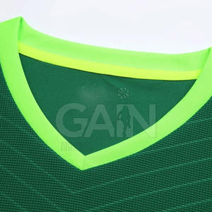 2025 Jersey de fútbol hecho a medida y ropa deportiva Club Team Original sublimación uniforme de fútbol - Product Image 2