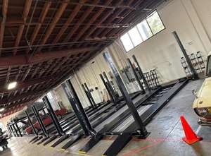 Elevador de Vehículos Comercial de 4 Postes, 4000 kg |   Elevador Hidráulico para Autos de 4 Postes |   Elevador Hidráulico para Autos de 4 Toneladas para Taller de Reparación de Automóviles - Product Image 6