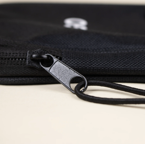 Elegante bolso de teléfono cruzado personalizado negro Unisex bolso de mensajero con cierre de cremallera de moda regalo corporativo perfecto - Product Image 3