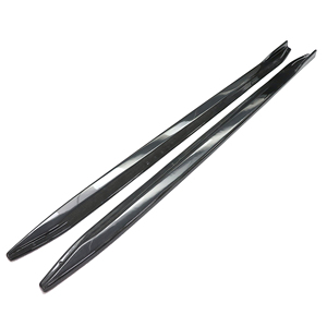 FALDONES LATERALES ESTILO MX DE CARBONO SECO PARA G82 G83 M4 - Product Image 1