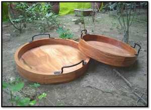 El mejor juego de bandejas redondas de madera de acacia clásico hecho a mano con mango de metal ecológico, vajilla sostenible para todos los tiempos - Product Image 3