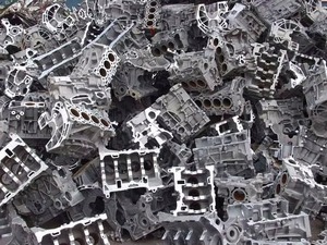 Débris de bloc moteur en fonte d'aluminium/Débris de bloc moteur en aluminium - Product Image 2