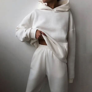 2025 Survêtement de gymnastique à manches longues avec logo personnalisé pour femmes Vêtements pour femmes avec logo à l'avant - Product Image 3