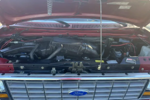 Vehículo Usado a Precio Accesible - Volante a la Izquierda |   Volante a la derecha |   1990 FORD E-150 Econoline, Qualicoup, Conversiones, Furgonetas - Product Image 5