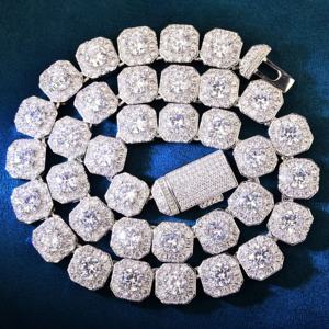 S925 Cadena de eslabones cubanos de moissanita de 4 filas-Collar de moissanita pesado para hombres, 100% hecho a mano y conjunto a mano Hip Hop busto abajo collar - Product Image 2