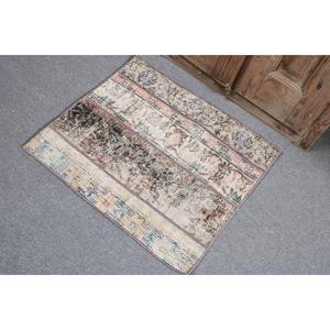Tapis turc vintage, tapis de 2,3 x 2,5 pieds, petit tapis persan brun - Product Image 3