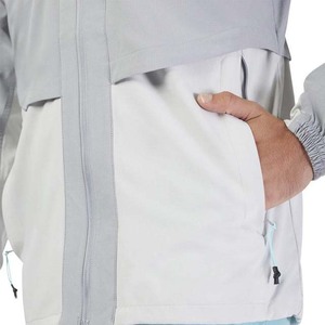 Veste coupe-vent pour homme en tissu polyester respirant, imperméable, à séchage rapide, à capuche, ajustée, faible MOQ, couleur contrastée, pas cher - Product Image 5