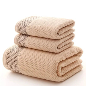 Serviette de bain personnalisée avec logo pour hôtel, 100% coton, durable et agréable, haute qualité, lot de 6 serviettes de bain pour hommes, prix direct usine - Product Image 4