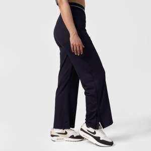 กางเกงคล่องตัวสีกรมท่าผ้าถักสวมใส่สบาย - Product Image 5