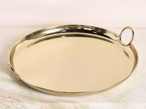 Bandeja de chocolate de metal plateado con pulido elegante e interior profundo perfecta para sostener chocolates o trufas envueltos - Product Image 2