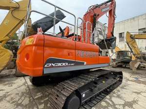 Gebruikt <span class=keywords><strong>Doosan</strong></span> DX300 graafmachine uit 2022 te koop in Amerika, 30000 kg graafbak met belangrijkste onderdelen: motor, versnellingsbak, pomp - Product Image 6