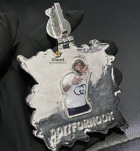 Pendentif Hip Hop personnalisé avec lettre et nom fabriqué en argent sterling 925 et clouté de diamants de laboratoire ronds et baguettes - Product Image 4