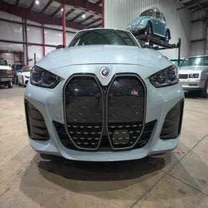 BMW i4 Gran Coupé 2023, transmission automatique, 6 cylindres, parmi les plus demandées - Product Image 1